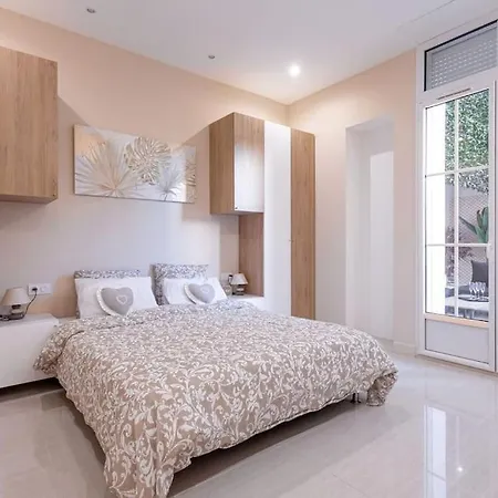 Luxury With Large Terrace On Famous Rue D'antibes! - Pasteur By Halldis Apartmán *