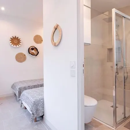 Luxury With Large Terrace On Famous Rue D'antibes! - Pasteur By Halldis *